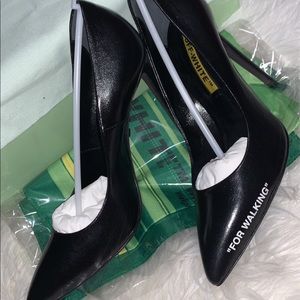 COPY - OFF-WHITE PUMPS